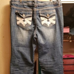 Hydraulic crop jeans